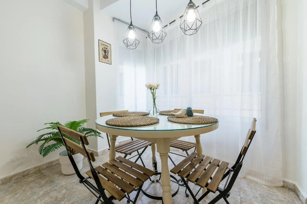 Malagasuite Centre Cathedral Apartment