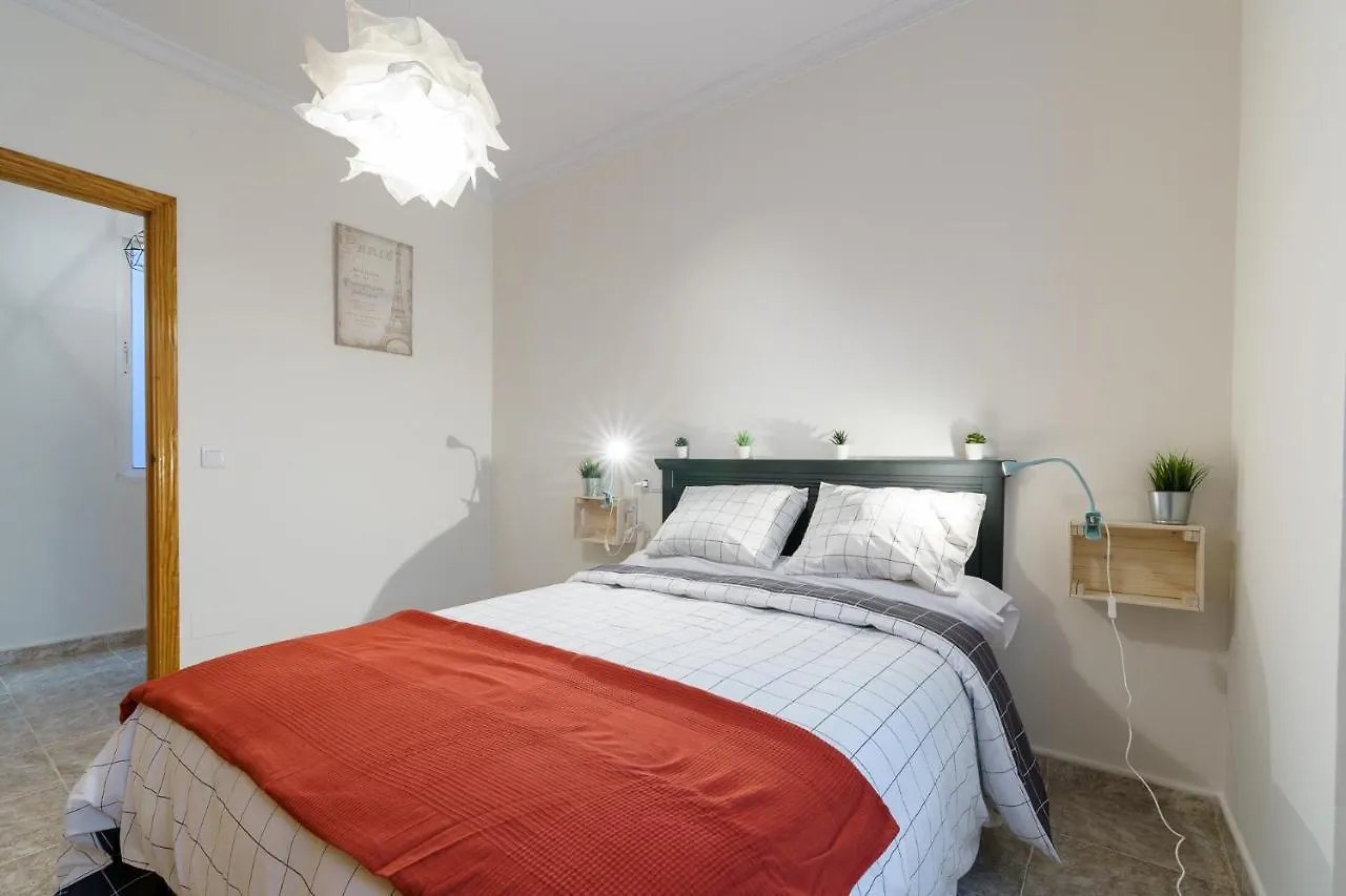 Malagasuite Centre Cathedral Apartment